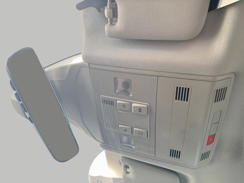 New 2025 Volkswagen Jetta S image 21