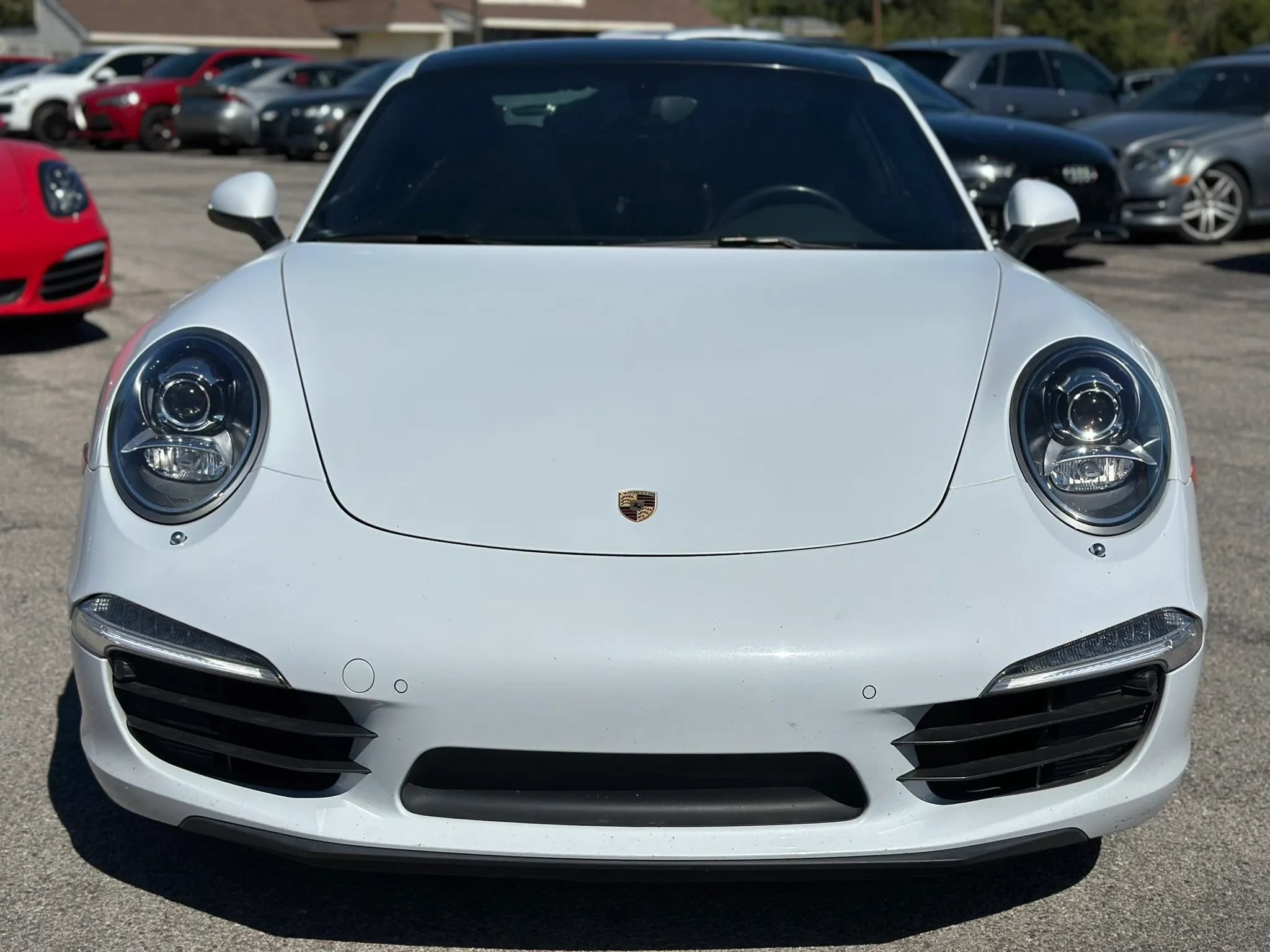 Used 2015 Porsche 911 Carrera image 2