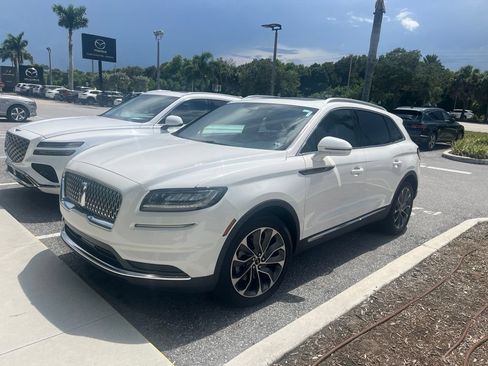 Used 2023 Lincoln Nautilus Reserve FWD image 1
