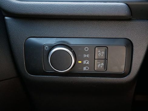 Used 2025 Ford Escape Active AWD/4WD image 16