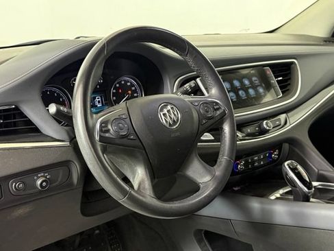 Used 2018 Buick Enclave Essence FWD image 42