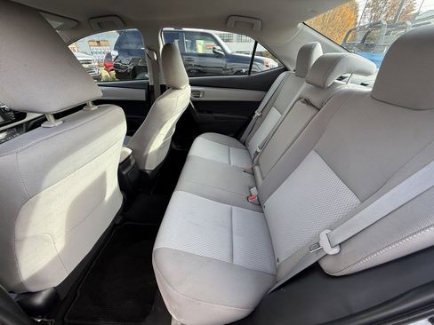 Used 2015 Toyota Corolla LE image 14