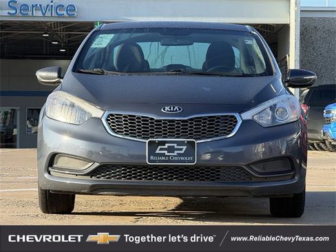 Used 2016 Kia Forte LX w/ LX Popular Plus Package image 3