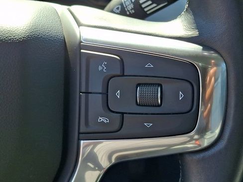 Used 2019 Chevrolet Blazer LT FWD image 18