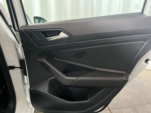 Certified 2020 Volkswagen Jetta SE image 26