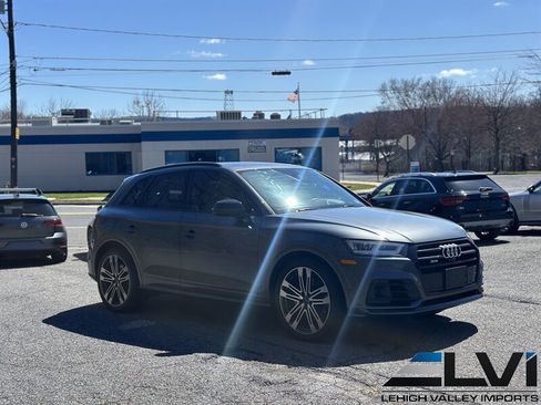 Used 2020 Audi SQ5 Prestige image 8