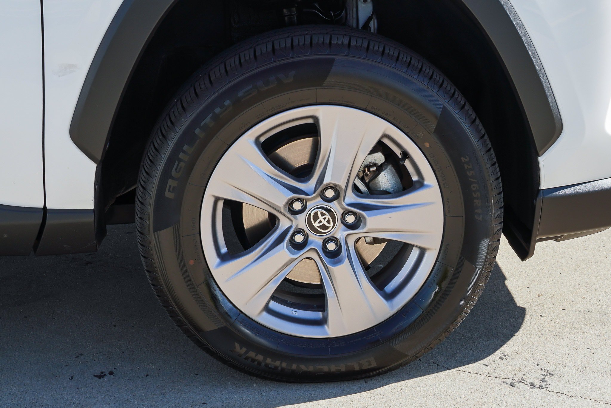 Certified 2024 Toyota RAV4 XLE AWD/4WD image 10