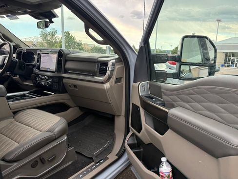 Used 2026 Ford F250 Platinum w/ Platinum Plus Package AWD/4WD image 28