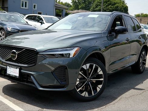 New 2026 Volvo XC60 T8 Plus w/ Protection Package Premier AWD/4WD image 2
