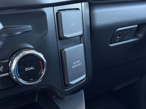 New 2026 Ford F250 Lariat w/ Black Appearance Package image 22