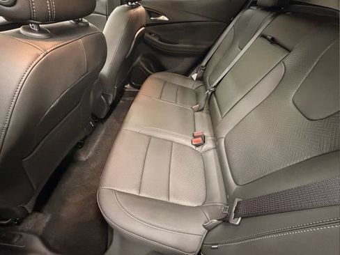 Used 2023 Buick Encore GX Essence w/ Experience Buick Package FWD image 16