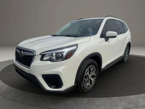 Used 2019 Subaru Forester Premium AWD/4WD image 1