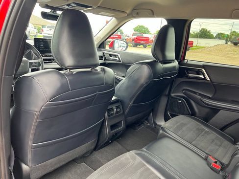 Used 2025 Mitsubishi Outlander SE AWD/4WD image 22
