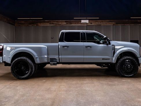 Used 2026 Ford F450 Platinum w/ Platinum Plus Package AWD/4WD image 11