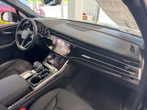 New 2026 Audi Q7 3.0T Premium Plus AWD/4WD image 40