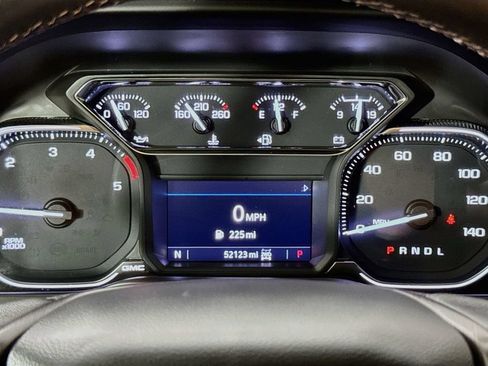 Used 2023 GMC Sierra 3500 AT4 w/ Gooseneck/5TH Wheel Package AWD/4WD image 6
