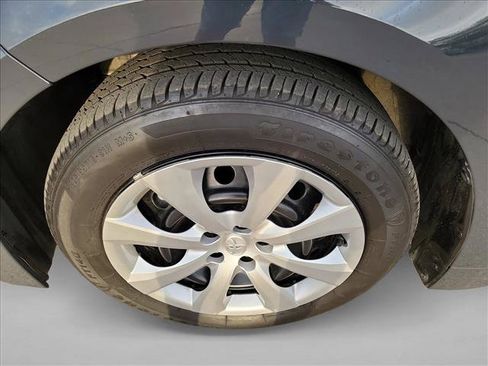 Used 2025 Toyota Corolla LE FWD image 9
