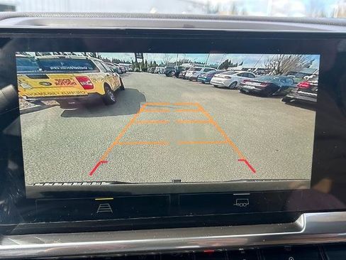 Used 2025 Chevrolet Silverado 1500 LT Trail Boss w/ Protection Package image 29