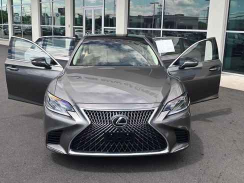 Used 2018 Lexus LS 500 AWD w/ Luxury Package image 30