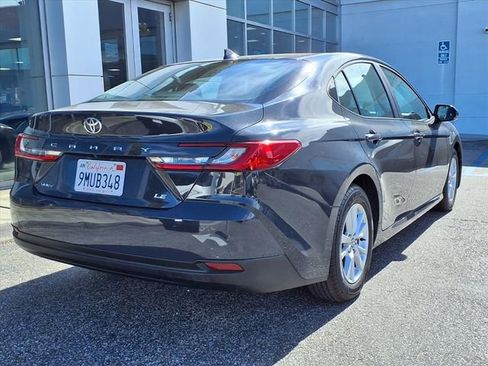 Used 2025 Toyota Camry LE FWD image 22