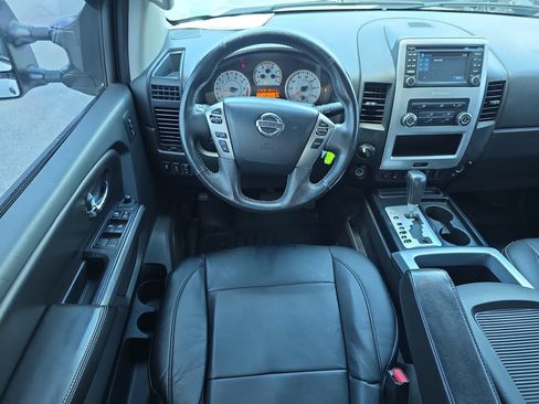 Used 2015 Nissan Titan PRO-4X w/ Pro-4x Luxury Package AWD/4WD image 14