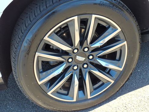 Used 2024 Cadillac Escalade ESV Sport Platinum AWD/4WD image 7