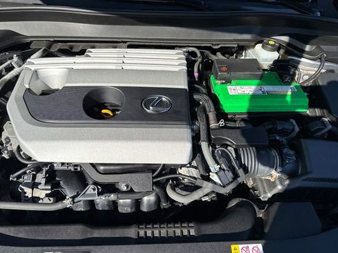 Used 2019 Lexus UX 200 w/ Premium Package FWD image 21