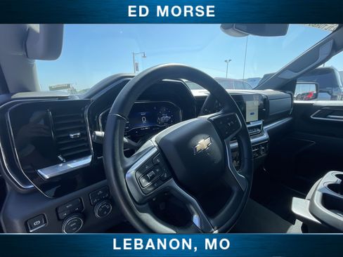 Certified 2024 Chevrolet Silverado 1500 LT AWD/4WD image 10