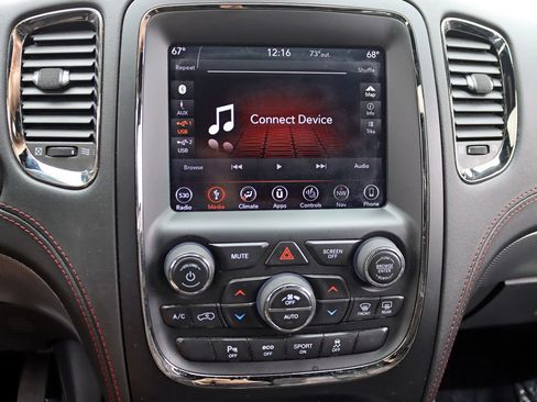 Used 2018 Dodge Durango R/T w/ Blacktop Package AWD/4WD image 20