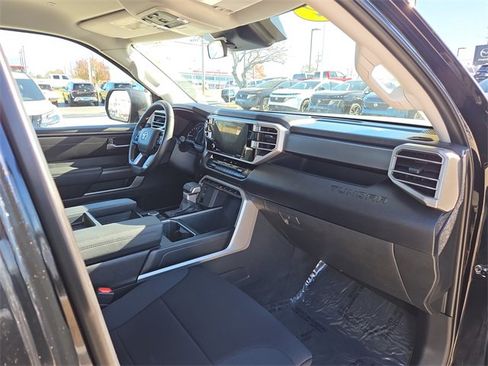 Used 2022 Toyota Tundra SR5 image 16