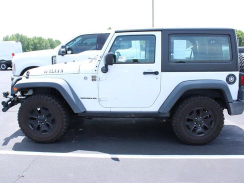 Used 2016 Jeep Wrangler Sport AWD/4WD image 8