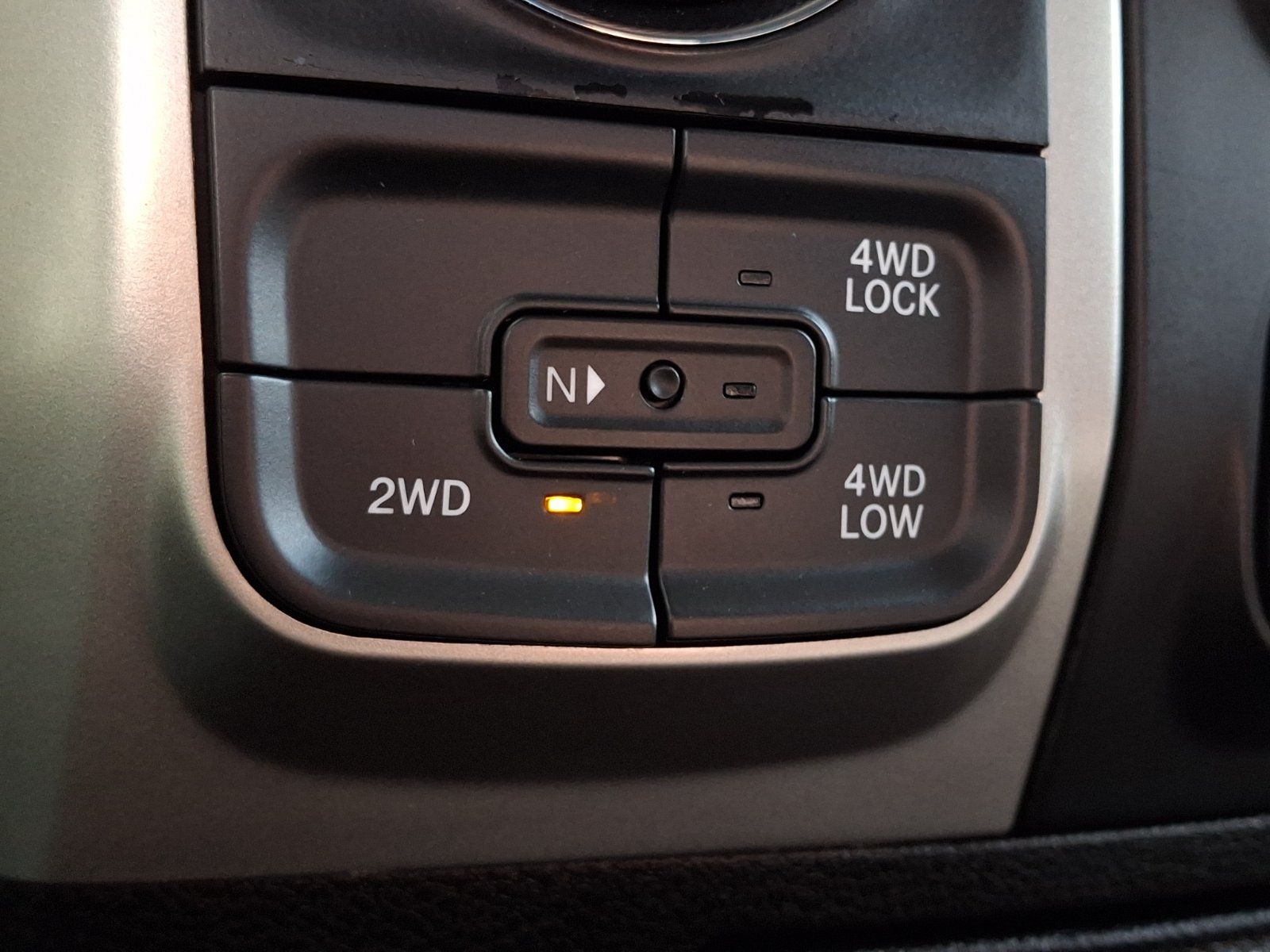 Used 2020 RAM 1500 Warlock AWD/4WD image 25