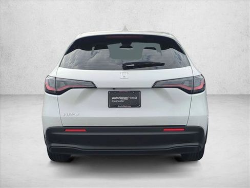 Used 2025 Honda HR-V LX image 7