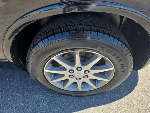 Used 2017 Buick Enclave Leather w/ Trailering Package FWD image 11