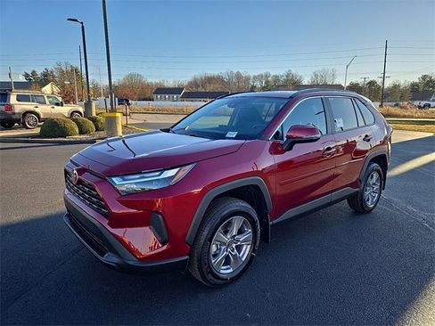 New 2025 Toyota RAV4 XLE image 7