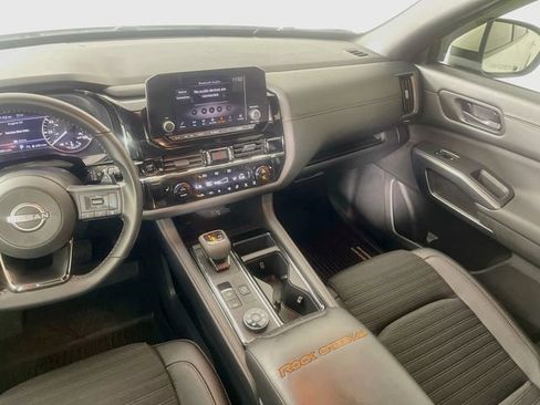 Used 2025 Nissan Pathfinder Rock Creek AWD/4WD image 23
