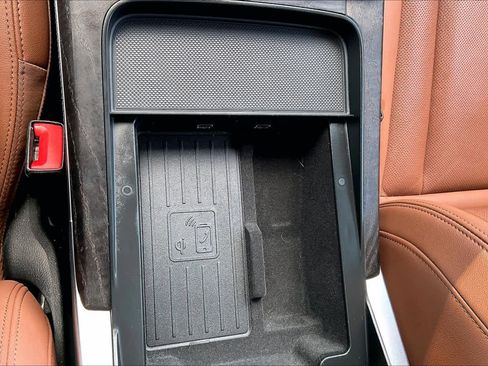 Used 2023 Audi Q7 3.0T Prestige image 36