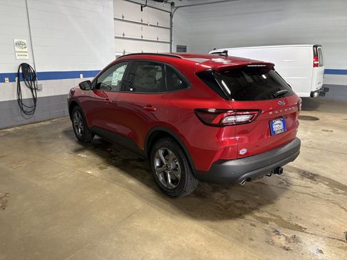 New 2026 Ford Escape ST-Line Select w/ Equipment Group 401A image 6