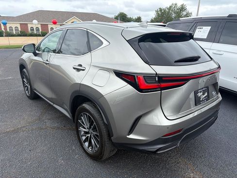 Used 2023 Lexus NX 350 AWD image 3