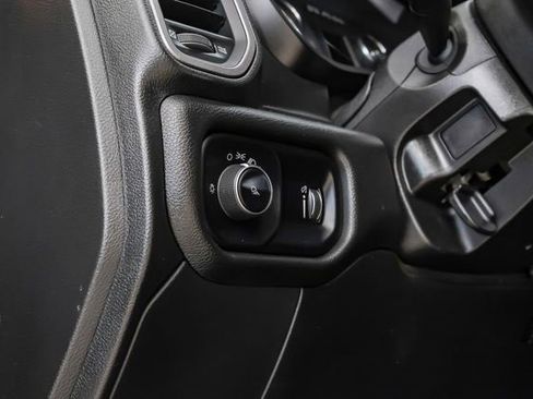 Used 2024 RAM 3500 Tradesman w/ Chrome Appearance Group image 19