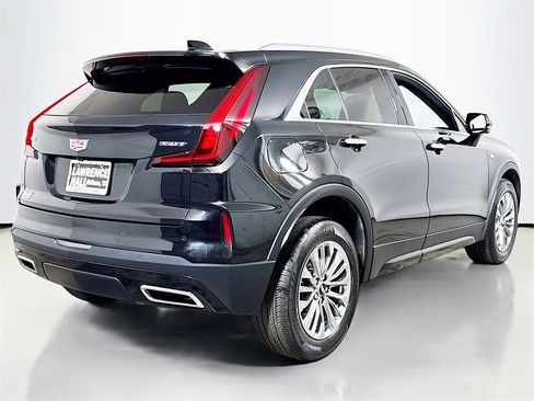 Certified 2025 Cadillac XT4 Premium Luxury image 4