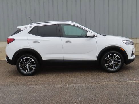 Used 2023 Buick Encore GX Select FWD image 2