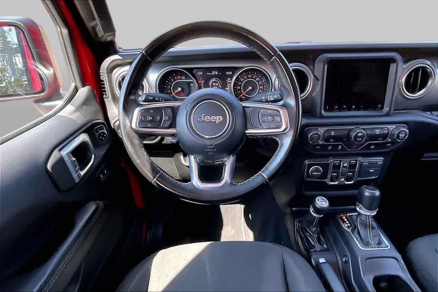 Used 2020 Jeep Gladiator Overland AWD/4WD image 6