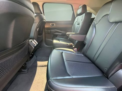 Used 2022 Kia Sorento X-Line EX AWD/4WD image 13
