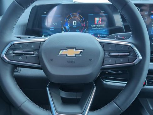 Certified 2026 Chevrolet Equinox LT image 24