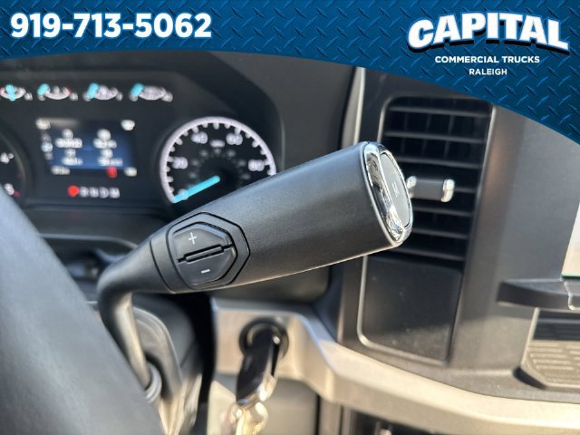 New 2026 Ford F550 4x4 Crew Cab image 32