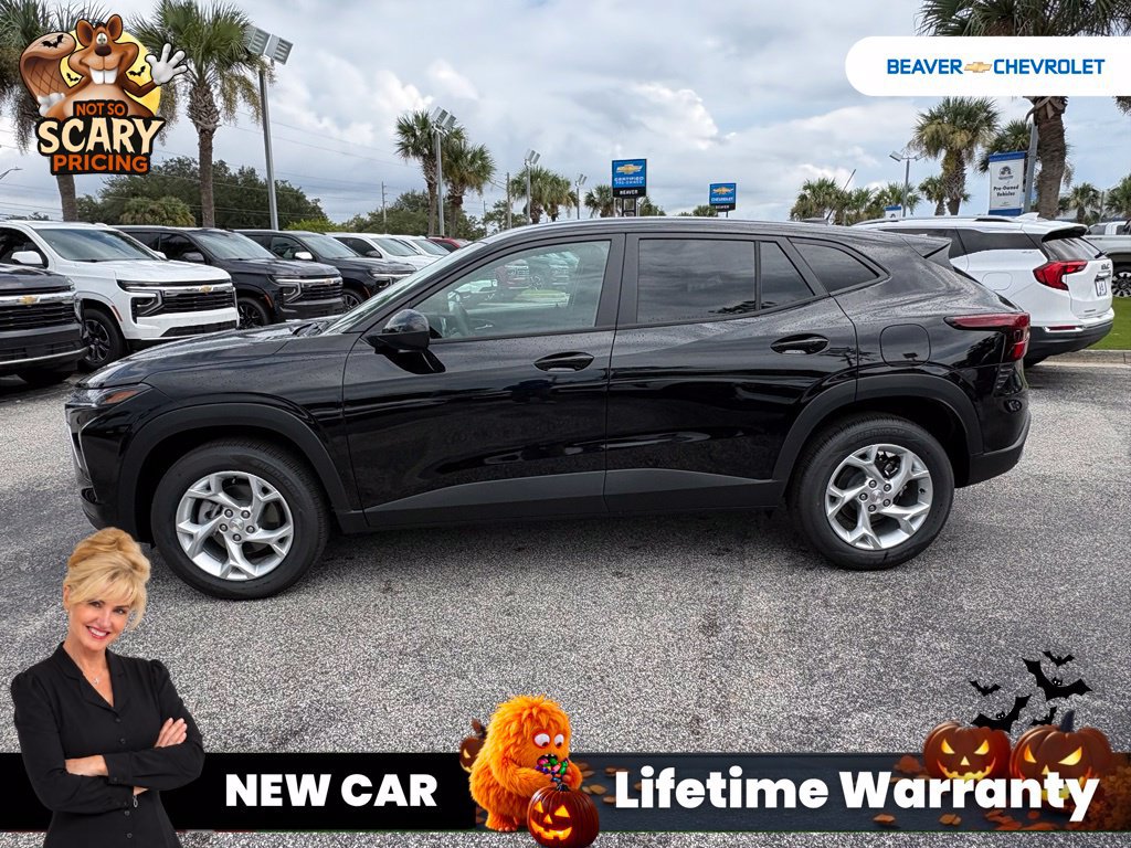 New 2026 Chevrolet Trax LS w/ LS Convenience Package FWD image 4