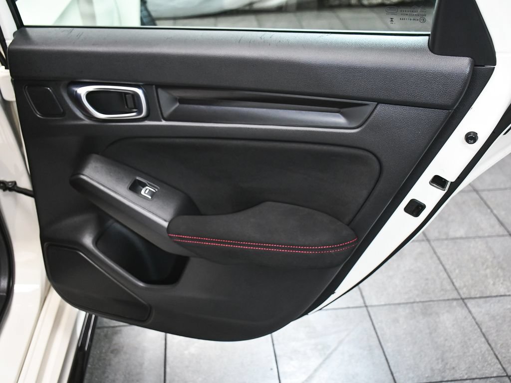 Used 2025 Honda Civic Type R image 12