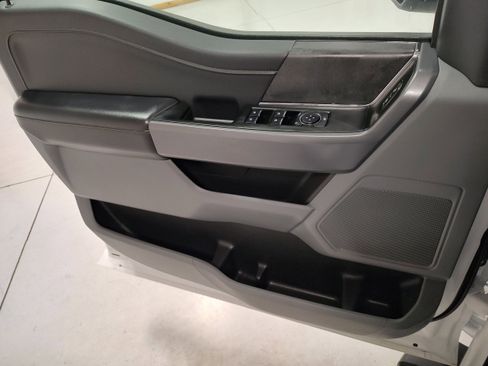 Used 2025 Ford F150 XLT w/ Equipment Group 301A Standard image 8