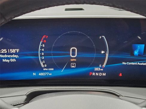 Used 2024 Cadillac XT4 Premium Luxury FWD image 7